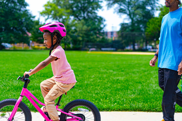 istock FatherHood | Bike ride 1593927974