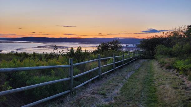 펀디 만의 햇빛 (2) - nova scotia bay of fundy bay horizon over water 뉴스 사진 이미지