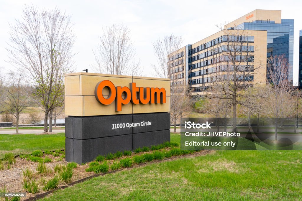 Optum Headquarters In Eden Prairie Minnesota Usa Stock Photo Download