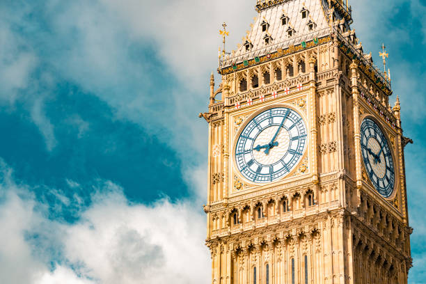 primer plano del big ben - big ben fotografías e imágenes de stock