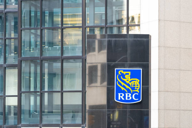 siedziba główna rbc (royal bank of canada) w toronto, kanada. - royal bank of canada zdjęcia i obrazy z banku zdjęć