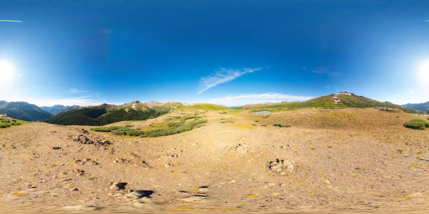 istock 360 equirectangular photo Independence Pass Continental Divide Twin Lakes Colorado 1594323699