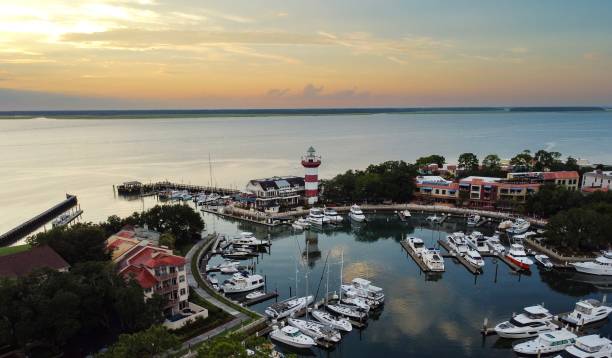 istock Harbour Town Lighthouse - Hilton Head Island 1594787382