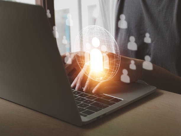 istock Global Customer Care CRM 1595388946