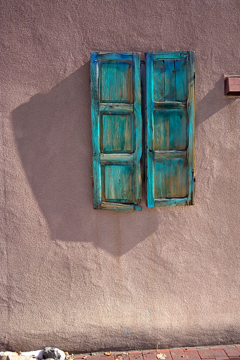 Colourful shutter in New Mexico