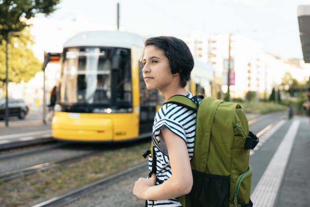 istock Teenager going back to school 1595836615