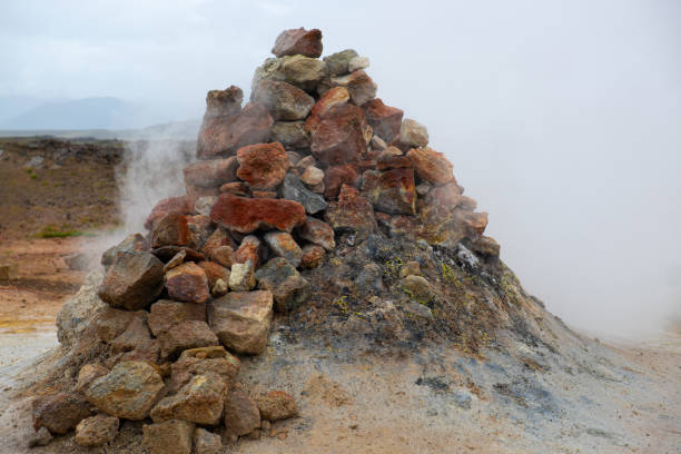 Area geotermica di Hverir in Islanda - foto stock