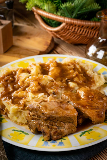 istock Delicious pork ribs stewed in gravy. 1596395566