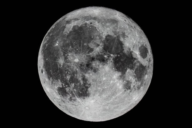 보름달 배경은 검은색으로 분리되어 있다 - full moon 뉴스 사진 이미지