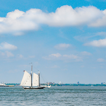Boat sailing the Hudson River waters in New York City