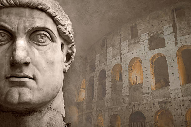 twarz imperator constantine i coliseum - italy coliseum rome italian culture zdjęcia i obrazy z banku zdjęć