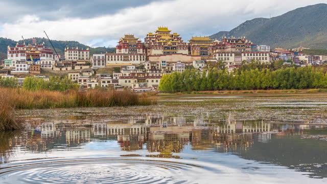 4K Footage Time lapse of Songzanlin Temple with Cloud moving at day time in Shangri-La , Yunnan, China