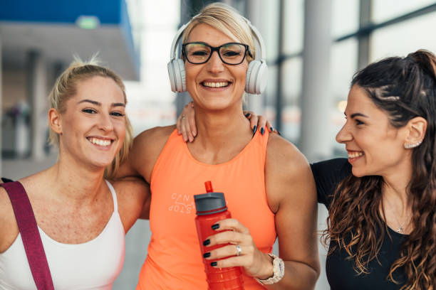 istock females in gym 1597844747