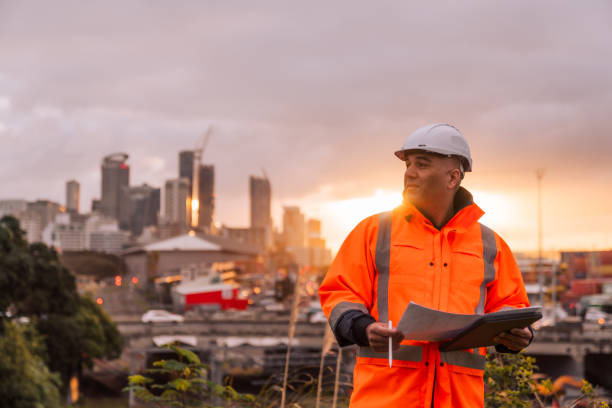 istock Carefully surveying the area. 1597979229
