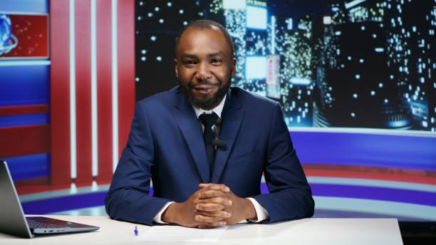istock Television host starting late night show 1598129438