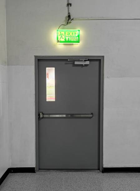 istock emergency door, emergency sign 1598151238