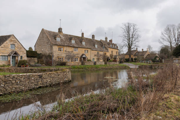 istock Lower Slaughter, Cotswolds, England 1598170278