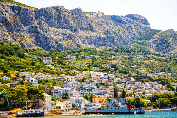 istock Croatia coastline between split and dubrovnik 1598446860