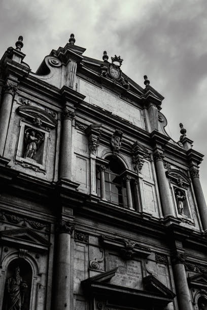 chiesa corpus domini czarno-biały, turyn, włochy - domini zdjęcia i obrazy z banku zdjęć