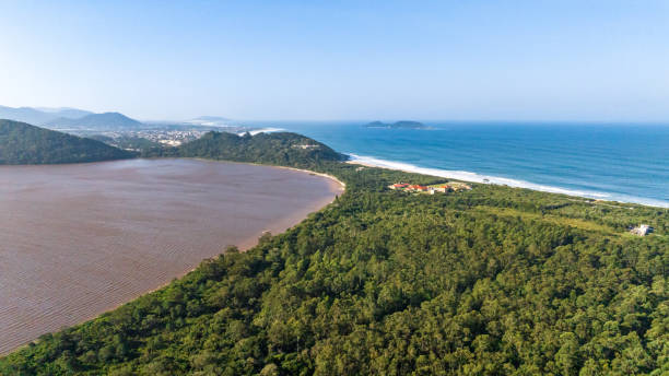 istock Lagoa Peri Florianopolis Brasil Santa Catarina Brazil 1599295210