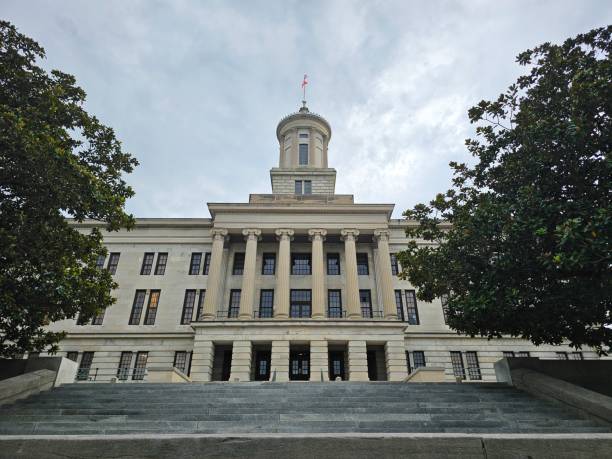 istock Tennessee state capitol Nashville downtown USA flags 1599551185