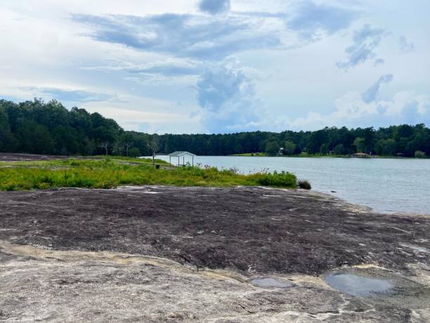 istock Flat Rock Park in Wedowee, Alabama 1599600571
