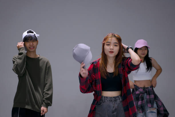 istock Teenagers are study dancing at studio. 1600386126