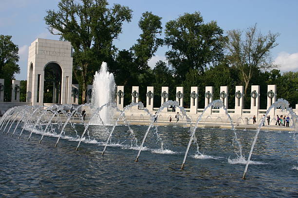 istock World War II Memorial 160044795