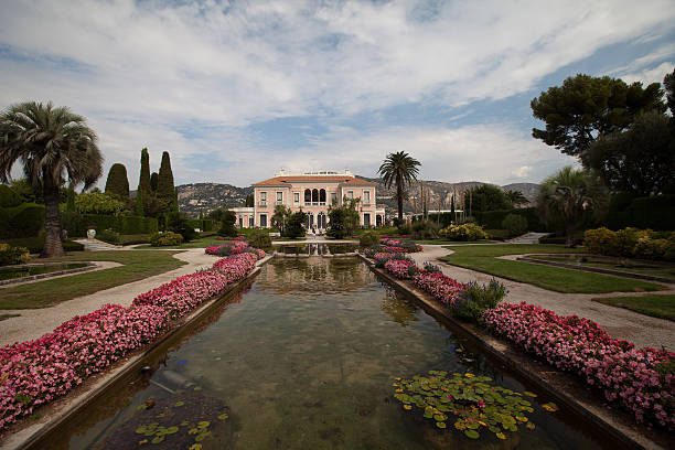 villa ephrussi-de-rothschild em cap ferrat - rothschild - fotografias e filmes do acervo