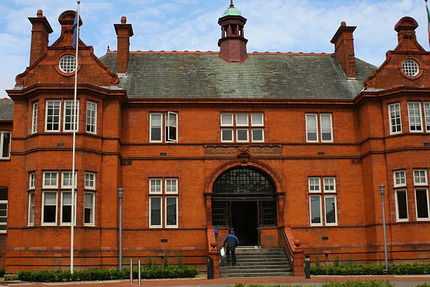 istock Richmond Hospital 160045390