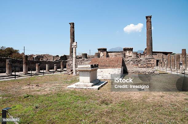 Tempio Di Apollopompei - Fotografie stock e altre immagini di Ambientazione esterna - Ambientazione esterna, Architettura, Campania