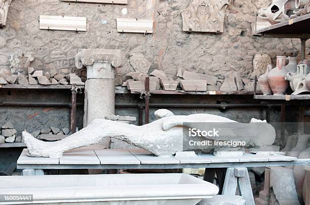 Vittimele Rovine Di Pompei - Fotografie stock e altre immagini di Adulto - Adulto, Archeologia, Cittadina