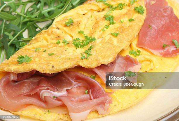 Tortilla De Jamón Con Italiano Foto de stock y más banco de imágenes de Alimento - Alimento, Alimentos cocinados, Comida italiana