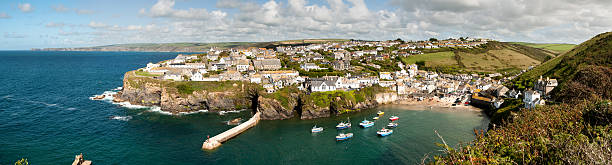 istock Overview of Port Isaac 160058818