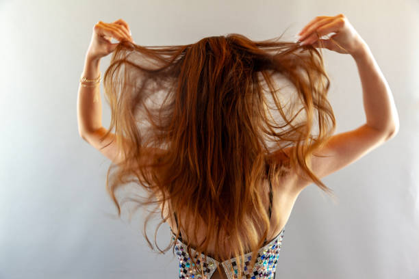 istock Long hair women 1600910742