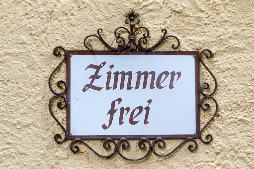 Hotel with German text Zimmer Frei (room free)