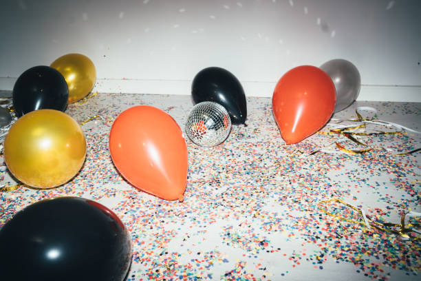 istock Balloons scattered on the floor 1600927004