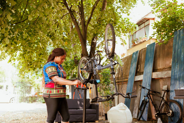 istock Bike maintenance with laptop and tools 1600928126