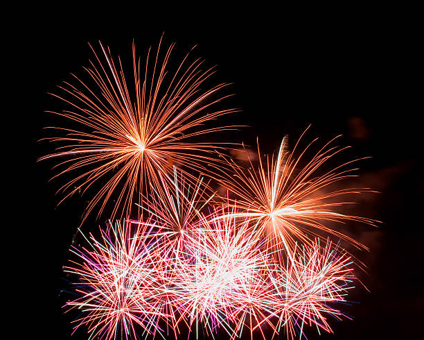 fuochi d'artificio - firework display pyrotechnics celebration fourth of july foto e immagini stock