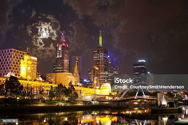 Melbourne Bei Nacht Stockfoto und mehr Bilder von Melbourne - Melbourne, Australien, Beleuchtet