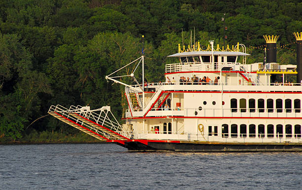 istock Steamboat on the Mississippi 160103673