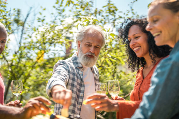 istock Seniors' Delightful Backyard Summer Picnic 1601038364