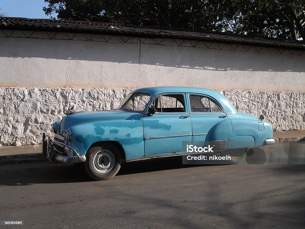 Antiguo clásico estadounidense de automóviles - Foto de stock de Aire libre libre de derechos