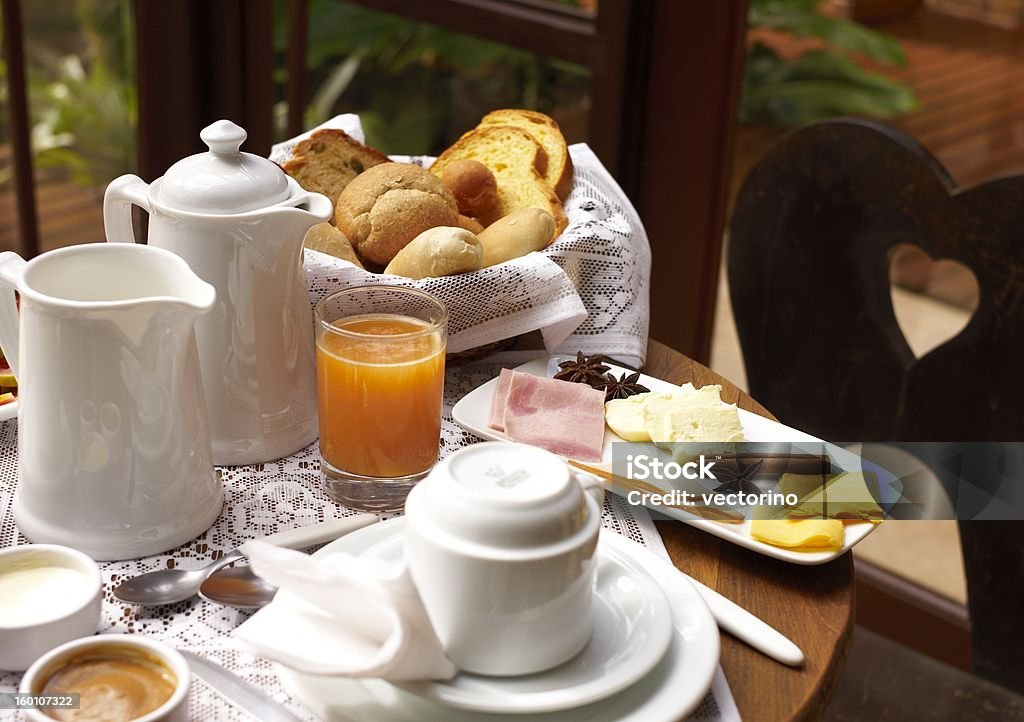 Утром завтрак Бразилия - Стоковые фото Балкон роялти-фри