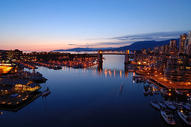 istock Vancouver's historic Burrard Bridge at night 160108051