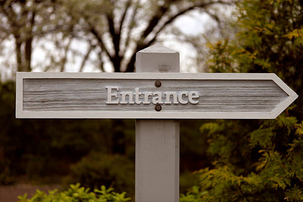 Entrance sign Closeup of an entrance sign to the park trishz stock pictures, royalty-free photos & images