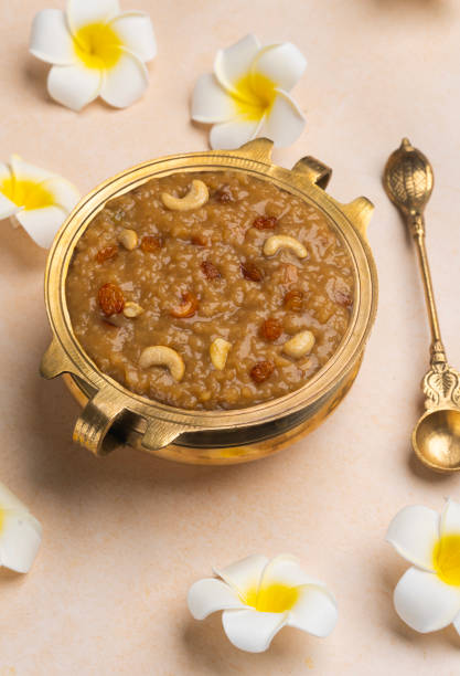 istock Payasam in a brass uruli Onam special food image 1601092638