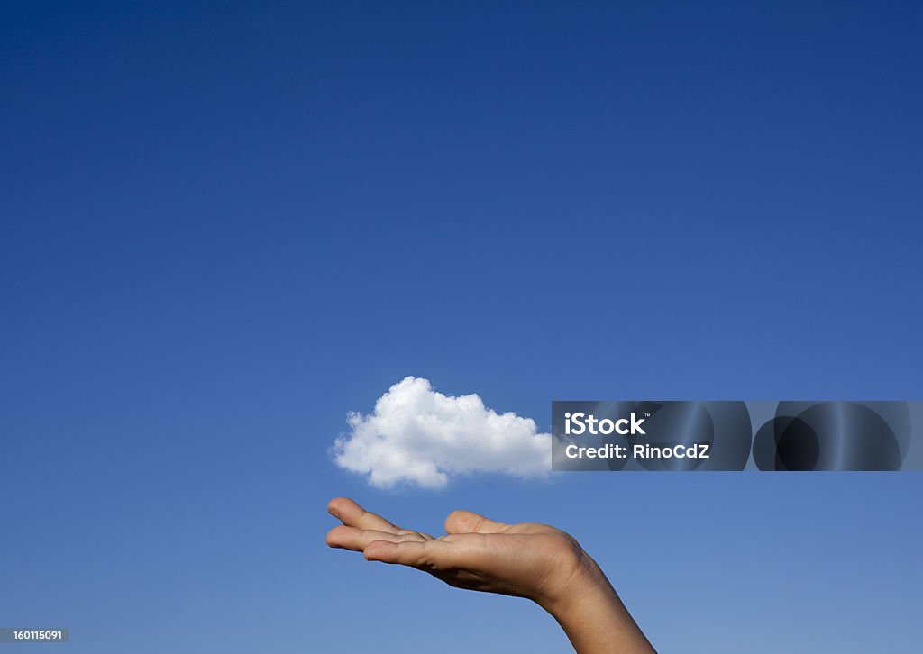 Cloud a mano - Foto de stock de Nube libre de derechos