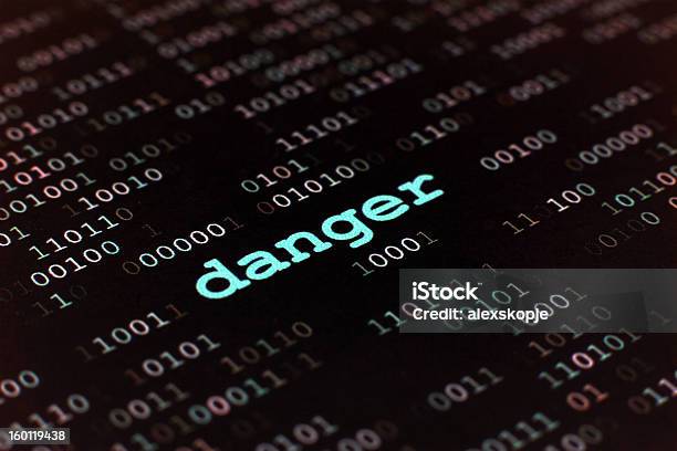 危険 - つながりのストックフォトや画像を多数ご用意 - つながり, インターネット, デスクトップ型パソコン