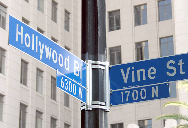 istock Famous Hollywood And Vine 160123446